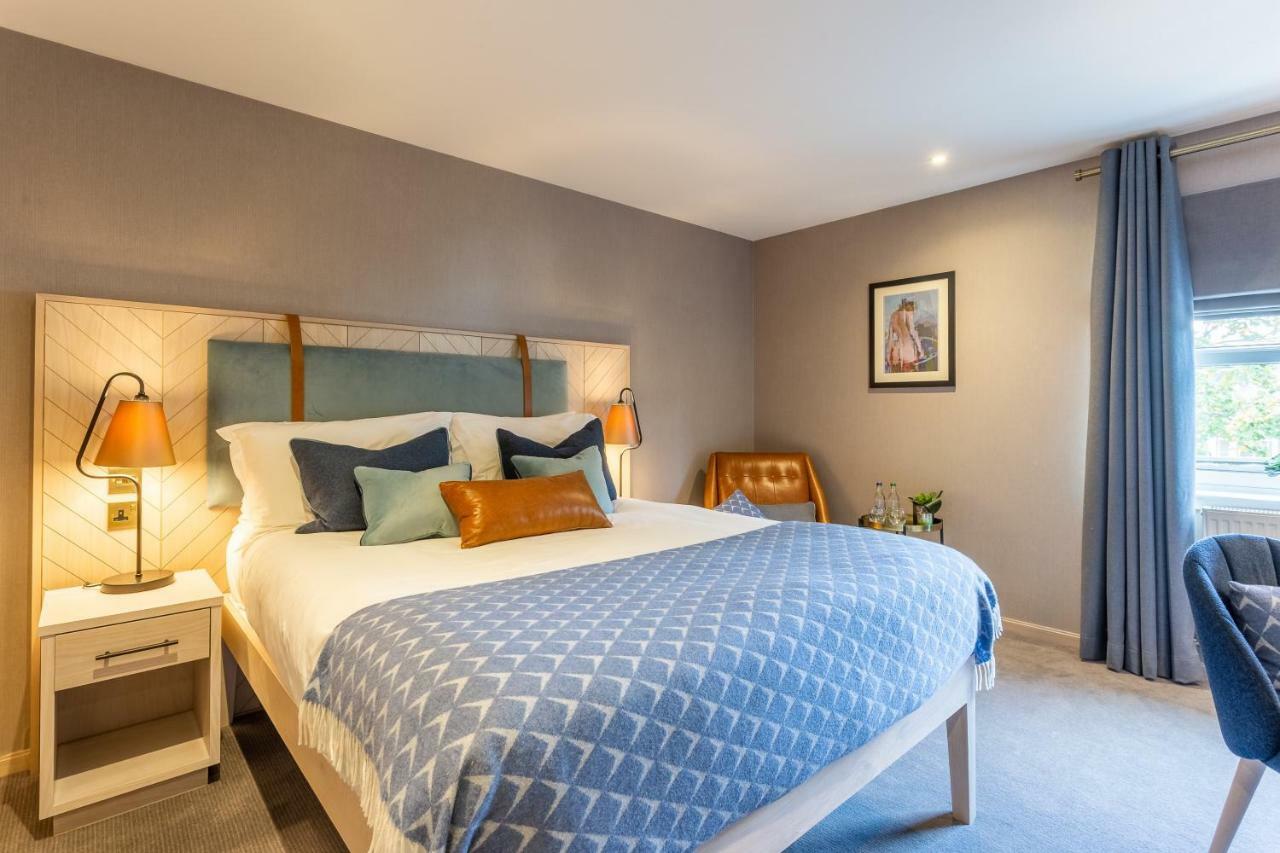 Palm Court Hotel Абердин Екстер'єр фото